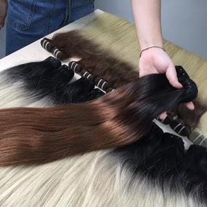 คุณภาพสูงสำหรับการต่อผมต่อแนวหนังกำพร้าสีออมเบรผมเรมี่ในผิวสไตล์คลื่นธรรมชาติ-คุ้มค่าที่สุด! - Product Image 1