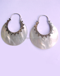 ต่างหู ER062-Hoop 20มม. ดีไซน์เจแวนเงินสเตอร์ลิง925พร้อมต่างหูไข่มุกเพชรเพทายแบบห่วงสำหรับเป็นของขวัญในงานปาร์ตี้ - Product Image 1