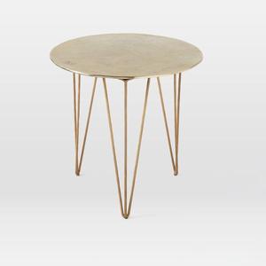 Table moderne de luxe en métal et or au design minimaliste pour un usage domestique dans les hôtels, les appartements et les chambres à coucher - Product Image 1