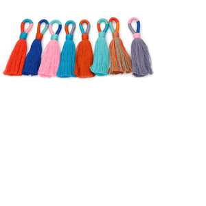 Petits pompons décoratifs écologiques faits à la main en rayonne 100% (5 cm) pour vêtements, rideaux, textiles de maison, téléphones portables, art et artisanat - Product Image 1