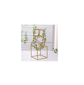 Rose Gold Vase Metal <b>Flower</b> Vase For Wedding Decoration Metal <b>Flower</b> Pot New Style In <b>Flower</b> Vase New Style - Product Image 3