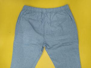 Vêtements prêts-à-porter en surplus, marque de vêtements, vêtements décontractés pour hommes, coupe droite, taille moyenne, teinture en pièce, léger, 100% coton, tissu Oxford - Product Image 5