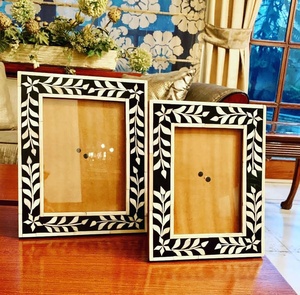 Unique Quality <b>Wooden</b> <b>Photo</b> <b>Frames</b> Wall Hanging Picture <b>Frame</b> Wholesale Manufacturer New Design Home Decoration <b>Photo</b> <b>Frame</b> - Product Image 4