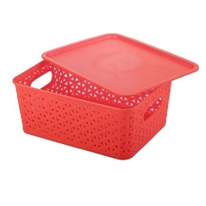 Cesta de almacenamiento de plástico transparente con tapa - Product Image 1