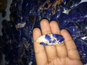 Cristal de Sodalite Naturelle Bleu Royal 20mm Pierres Précieuses en Vrac pour la Fabrication de Bijoux AAAAA Qualité Propriétés Guérifiantes Tailles Disponibles 9mm - Product Image 3