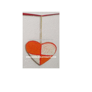 Ornement de Noël en forme de cœur suspendu en tissu de haute qualité brodé à la main - Product Image 1