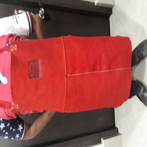 ผ้ากันเปื้อนงานเชื่อมหนังวัวแยกสำหรับเสื้อผ้าสีเดียวมีความปลอดภัยแบบกำหนดเอง - Product Image 2