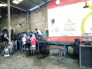 ถ่านชิชาสำหรับมอระกู่เปลือกมะพร้าวเถ้าต่ำ - Product Image 4