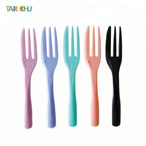 Small Disposable Plastic <b>Fork</b> for Easy Cake <b>Dessert</b> Cutting for Everyday Parties Weddings Christmas Halloween Office Use - Product Image 2