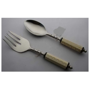 Ensemble de couverts en nacre comprenant une cuillère et une fourchette ensemble de couverts modernes pour la décoration de la vaisselle de la maison et de l'hôtel à bas prix - Product Image 3