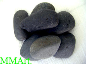 Galets de rivière MMArt de haute qualité, pierres naturelles, rugueuses, lisses, noires, polies, non polies, garantie 5 ans pour une utilisation en extérieur, en vente - Product Image 5