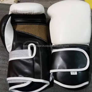 Gants de boxe professionnels avec logo personnalisé - Cuir véritable et PU légers et respirants avec fermeture auto-agrippante pour le sparring - Product Image 2