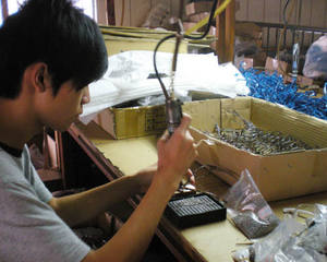 แว่นปั่นจักรยานโพลาไรซ์โพลาไรซ์โพลาไรซ์สำหรับทุกเพศของไต้หวัน-ดีไซน์แฟชั่นสีฟ้าสีแดงสีเหลืองลดราคา - Product Image 5