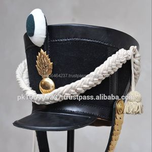 Vente en gros de chapeaux Shako Vintages High pour hommes 100% en cuir et laine véritable avec logo OEM russe 1811 - Product Image 2