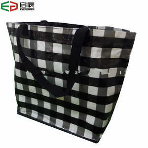 Sac de courses en PP tissé 46x36cm avec poignées en sangle PP, couleur personnalisée, fabriqué au Vietnam - Abordable - Product Image 1