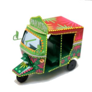 Arte de Camiones Pakistaníes Hecho a Mano y Pintado a Mano, Arte Metálico para Automóviles - Product Image 3