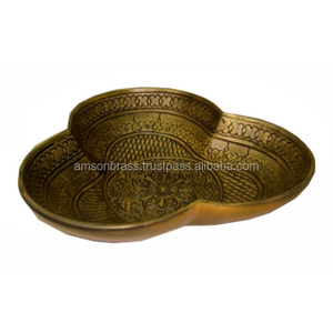 Assiette à dîner classique en aluminium écologique Amson Brass, gravée à l'ancienne, pour restaurant, avec logo personnalisé - Product Image 1