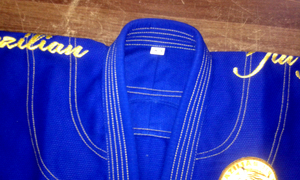 BJJ GI BJJ-KIMONO personalizado, azul, con costuras amarillas, 2022 - Product Image 5