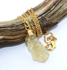 Luxurious Collection Natural Rough Look Citrine Pendant Necklace Brass Gold Electroplated For Women's Wear Anchor Chain Necklace