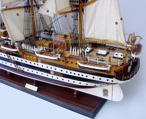 MODÈLE AMERIGOS <span class=keywords><strong>VESPUCCI</strong></span> EN BOIS GRAND BATEAU/GRAND BATEAU EN BOIS/BATEAU ARTISANAT MODÈLE À VENDRE 2023 - Product Image 1