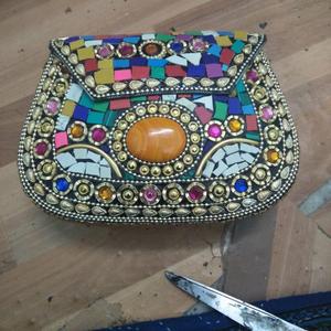Sac à main en métal vintage bohème de mode indienne, élégant sac à bandoulière bohème à perles pour soirée, shopping, fête, fait à la main - Product Image 6
