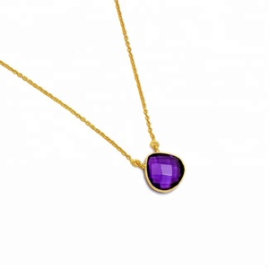 Collier à breloques classique en améthyste de poire plaqué or en argent Sterling 925 de bonne qualité - Product Image 1