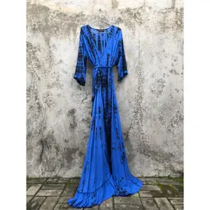 2019 Attractive tie dye rayon fabric dress wrap long dress beach kimono sexy holiday dress vintage women collection