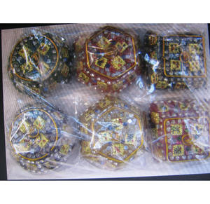 กล่อง Kumkum Lac และวัสดุหัตถกรรม - Product Image 1