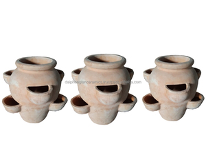 Strawbertry en terre cuite décoration - Product Image 1