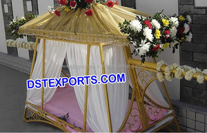 Doli de Boda Estilo Rajwada, Palki de Aspecto Tradicional para Bodas Elegantes, Palanquín de Madera Dorada Tallada para Bodas - Product Image 2