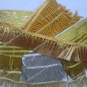 Flecos dorados con flecos y flecos, flecos con flecos y flecos - Product Image 1