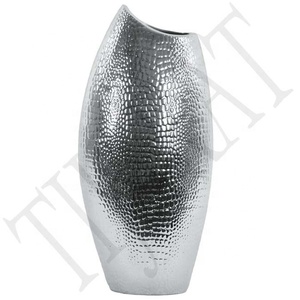 Vase en métal antique de luxe pour la décoration de mariage et de fête à la maison avec logo personnalisé - Product Image 6