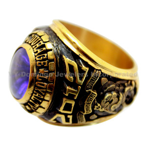 Bagues personnalisées 2012 et bague en améthyste - Product Image 3