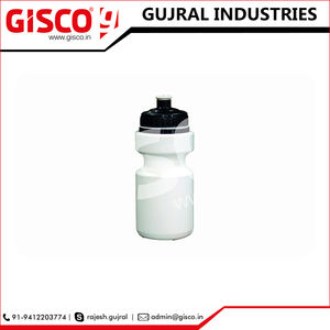 Petites bouteilles d'eau sportives pour l'entraînement de football Produits pour l'hydratation sur le terrain - Product Image 3