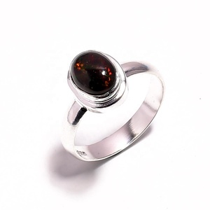 Look fantastique éthiopien opale noire anneaux faits à la main bijoux fins en vrac en gros 925 fabricant de bagues en argent sterling - Product Image 1