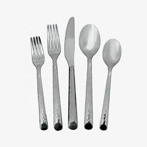 Ensemble de couverts en acier inoxydable à poignée design ronde plaquée argent ensemble de couverts en acier martelé ensembles de table à manger design royal - Product Image 6