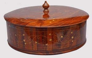 Olla Caliente de Madera con Incrustaciones de Latón, Cuencos de Cocina de Madera Hechos a Mano, Plato de Servir Tradicional de Madera para Chapati, Cubo Decorativo - Product Image 2