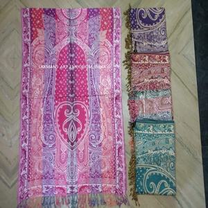 Vente en gros Viscose Designer Châles & Écharpes Mix Designs Tendance Exportations indiennes Etoles en Viscose de haute qualité - Product Image 3