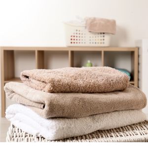 Serviette de bain de la meilleure qualité OEM 100% avec logo personnalisé et couleur unie et serviette de bain design au prix le plus bas exportateur en Inde - Product Image 1