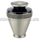 Diseño de Hojas Vivas verdes, urna de Metal de estilo americano, Brassworld, suministros funerarios Premium para adultos de India de Metal y latón - Product Image 5