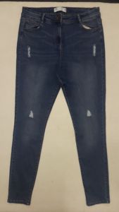 Overrun เสื้อผ้าสำเร็จรูปติดป้ายยี่ห้อสำหรับผู้หญิง,กางเกงยีนส์ผ้าฝ้ายสกินนี่ทรงสลิมฟิตผ้ายืดสำหรับผู้หญิงเสื้อคลุมจำนวนมากจากบังคลาเทศ - Product Image 2