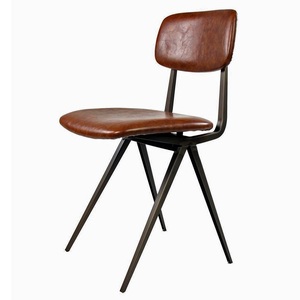 Silla industrial de cuero y hierro hecha a mano India - Product Image 3