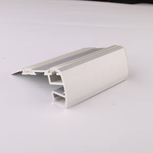 <span class=keywords><strong>Profilé</strong></span> <span class=keywords><strong>de</strong></span> marches à taille personnalisée Profilés en aluminium extrudé pour bord <span class=keywords><strong>de</strong></span> <span class=keywords><strong>nez</strong></span> d'escalier à LED pour l'éclairage <span class=keywords><strong>de</strong></span> la zone <span class=keywords><strong>de</strong></span> promenade - Product Image 4