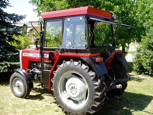 Tractor 50HP Millat MF 240-Excelencia de exportación Murshids - Product Image 2