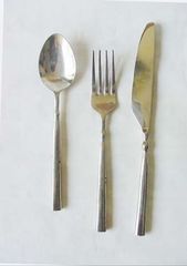 ชุดช้อนส้อมสแตนเลสทนทาน เป็นมิตรกับสิ่งแวดล้อม ปลอดภัยสำหรับอาหาร ยี่ห้อ TVAKM ใช้งานได้จริง - Product Image 4