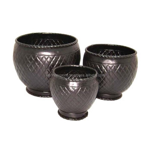 Juego de 3 macetas de pared de bronce oscuro de calidad superior, macetas y macetas Premium de India a precio mayorista - Product Image 1