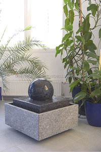 Fontaine d'eau sphérique géante flottante - Product Image 3