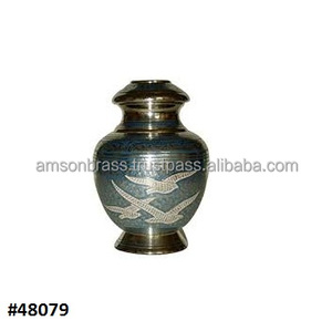 Sky Blue Enamel Printed Finished Decorative Urn New Arrival Butterfly Metal Cremation Urn Handmade Cremation Urns - Product Image 3