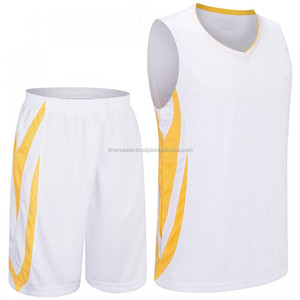 Ensemble d'uniformes de basket-ball blancs pour adultes personnalisables, vêtements de sport respirants à séchage rapide de taille XS avec panneaux jaunes, options de taille plus - Product Image 1