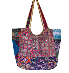 Bolsa de Mano Tribal Bordada a Mano con Tela Vintage al por Mayor - Product Image 3
